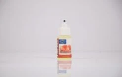 Champion Feed Attra-Spray Strawberry 60ml